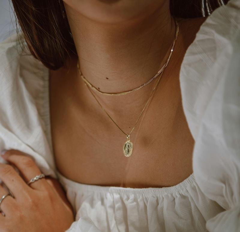 Minimalist Jewellery Images